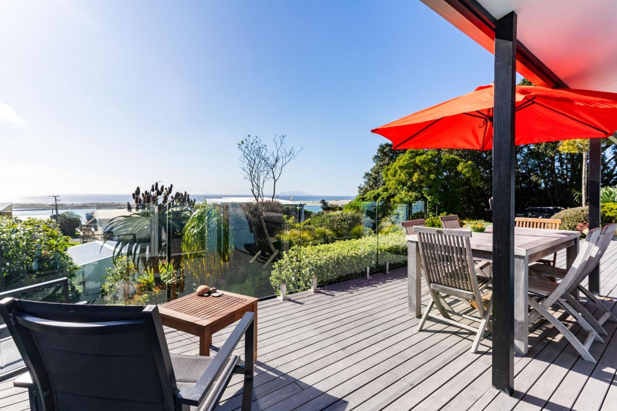 19Th Hole Getaway - Mangawhai Holiday Home Eksteriør billede